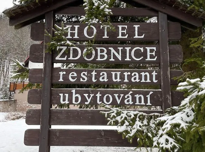 ホテル Zdobnice